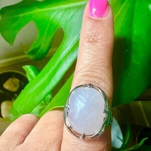 Rose Quartz Crystal Stone Heart Chakra Ring Size 7.5 Silver-toned
